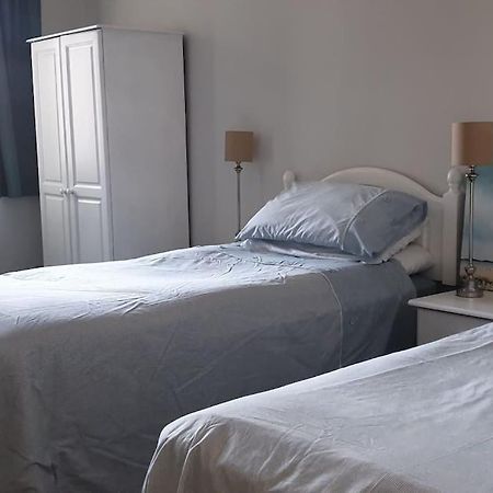 Seafront Apartment, Ground Floor, Free Parking Newcastle  Extérieur photo